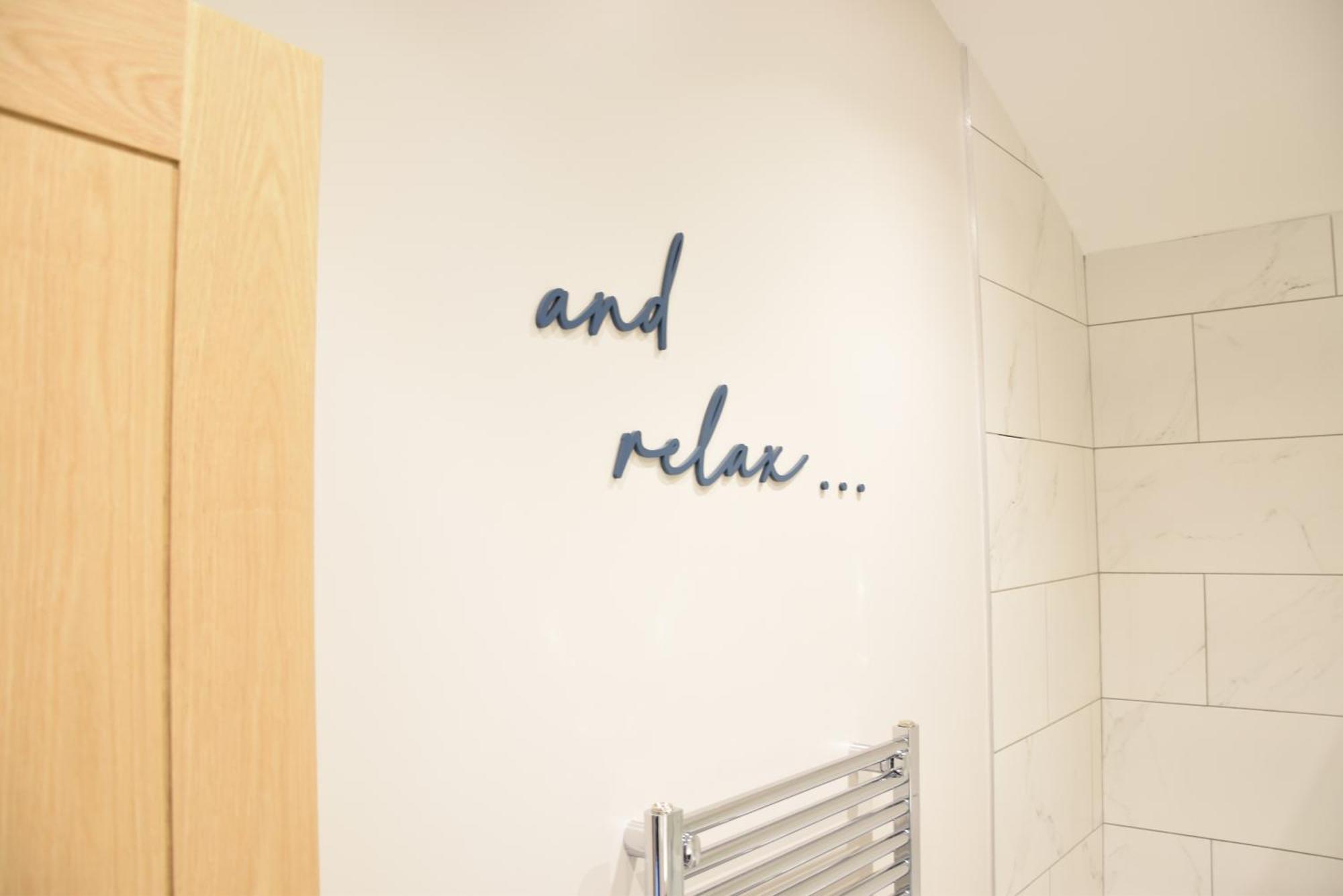 The Piglets Villa Woodbridge Ngoại thất bức ảnh